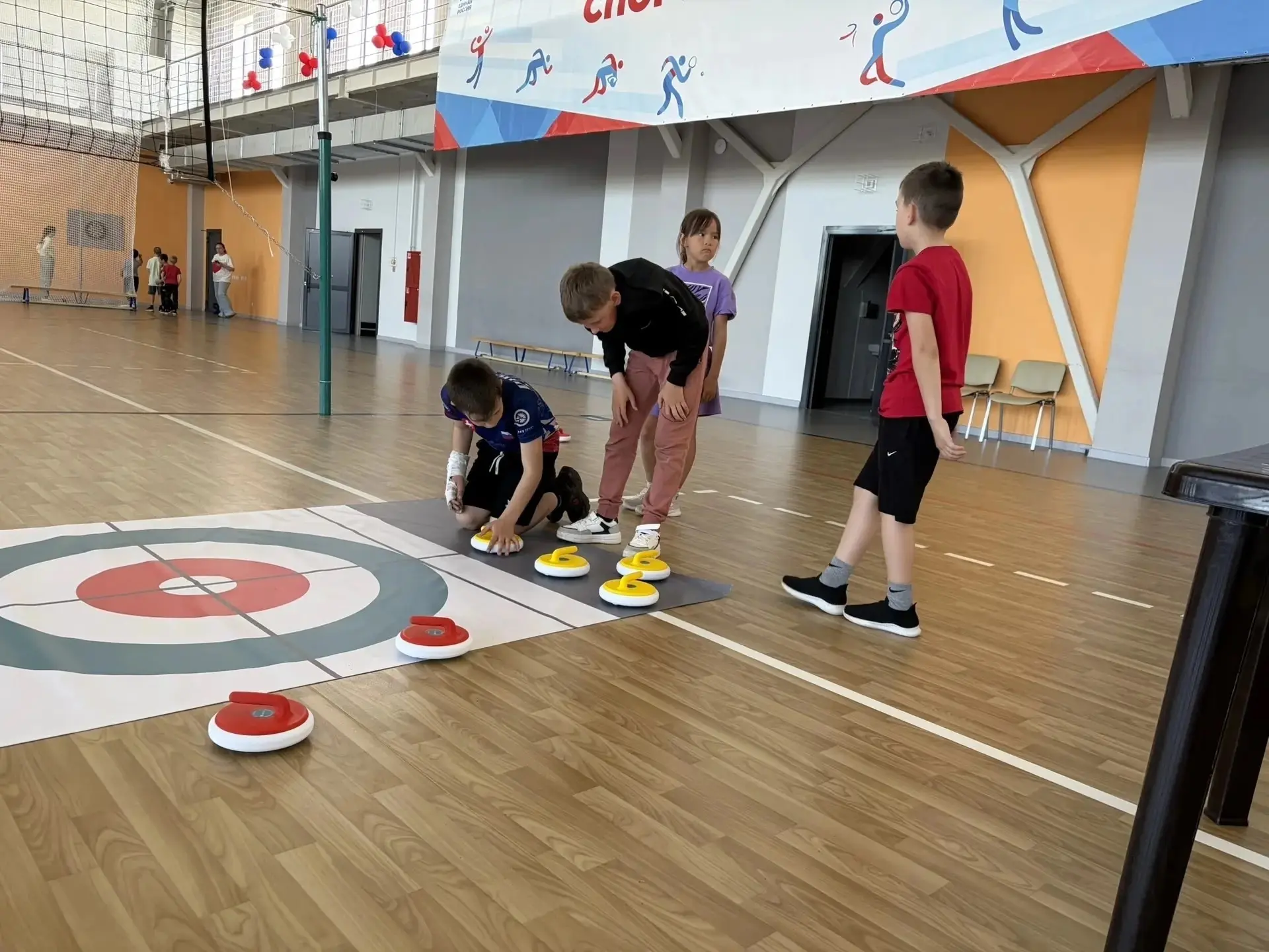 Спортивный июнь в СК «Энергии» и ЦФКиС Краснотуранска! ⚡🏆

На базе СК «Энергия» и Центра физической