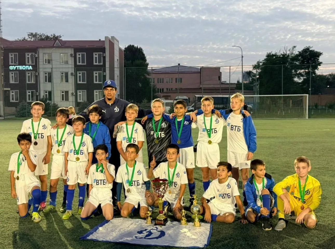 🏆 «Динамо-Дагестан» 2016 г.р. — победители турнира «Akhmat Cup» 🤍💙