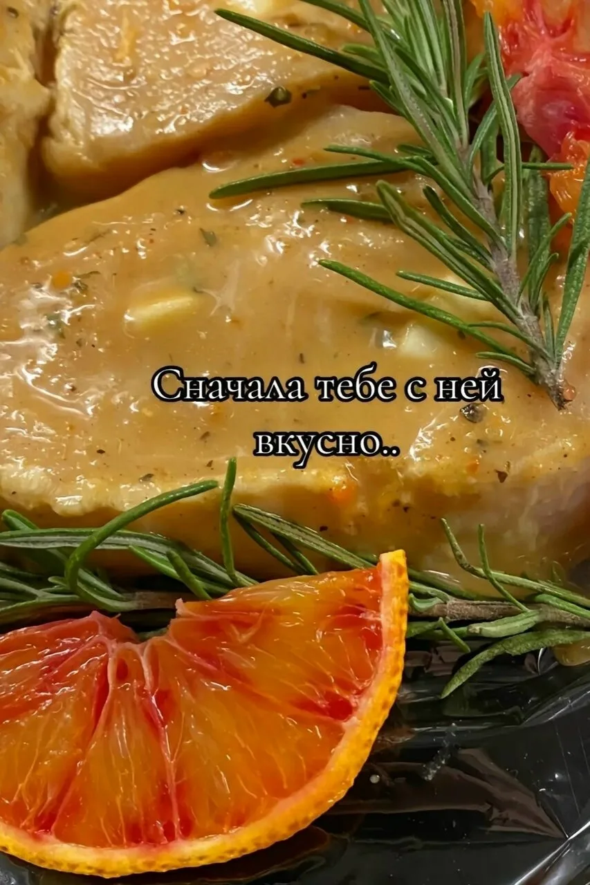 Сначала тебе кажется, что встретил идеального человека: готовит вкусные ужины, балует домашней выпеч