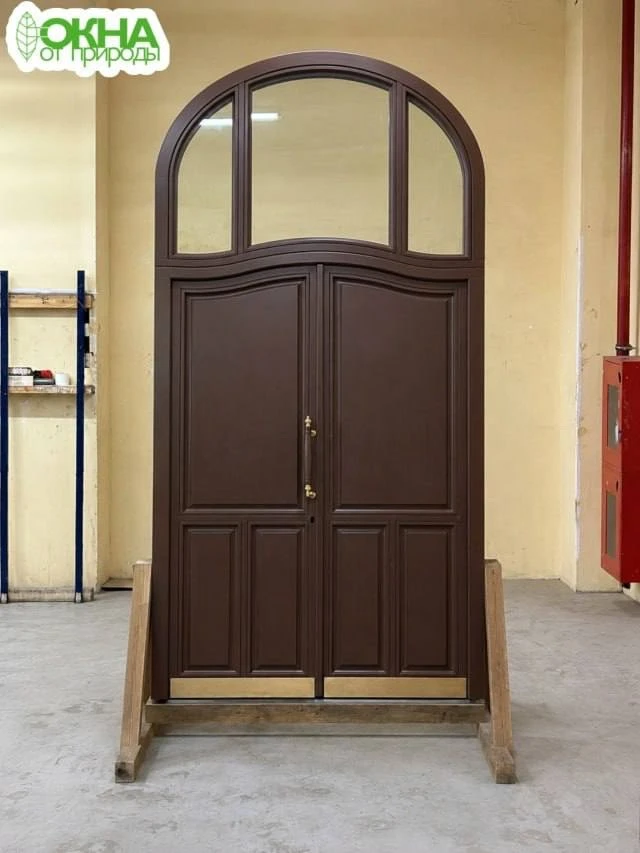 Дверь, мимо которой невозможно пройти🚪