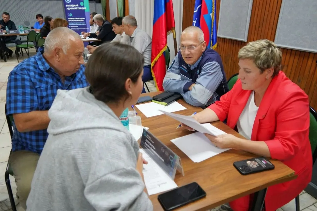 В поселке Реммаш состоялась встреча в формате «Выездной администрации», в ходе которой глава Сергиев