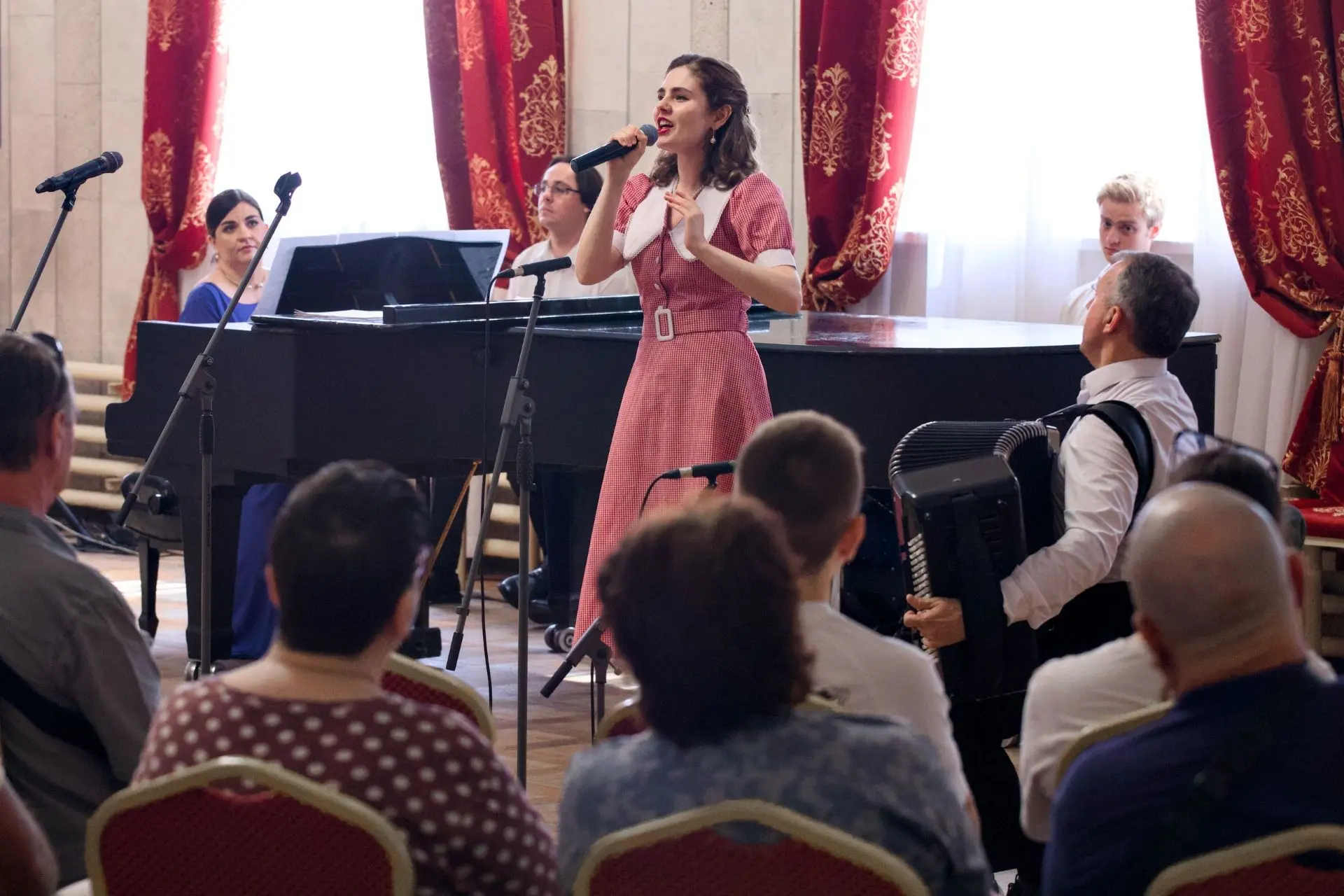 #про_абонементы

В 92 сезоне творческое объединение «Классик-концерт» приглашает перелистнуть страни