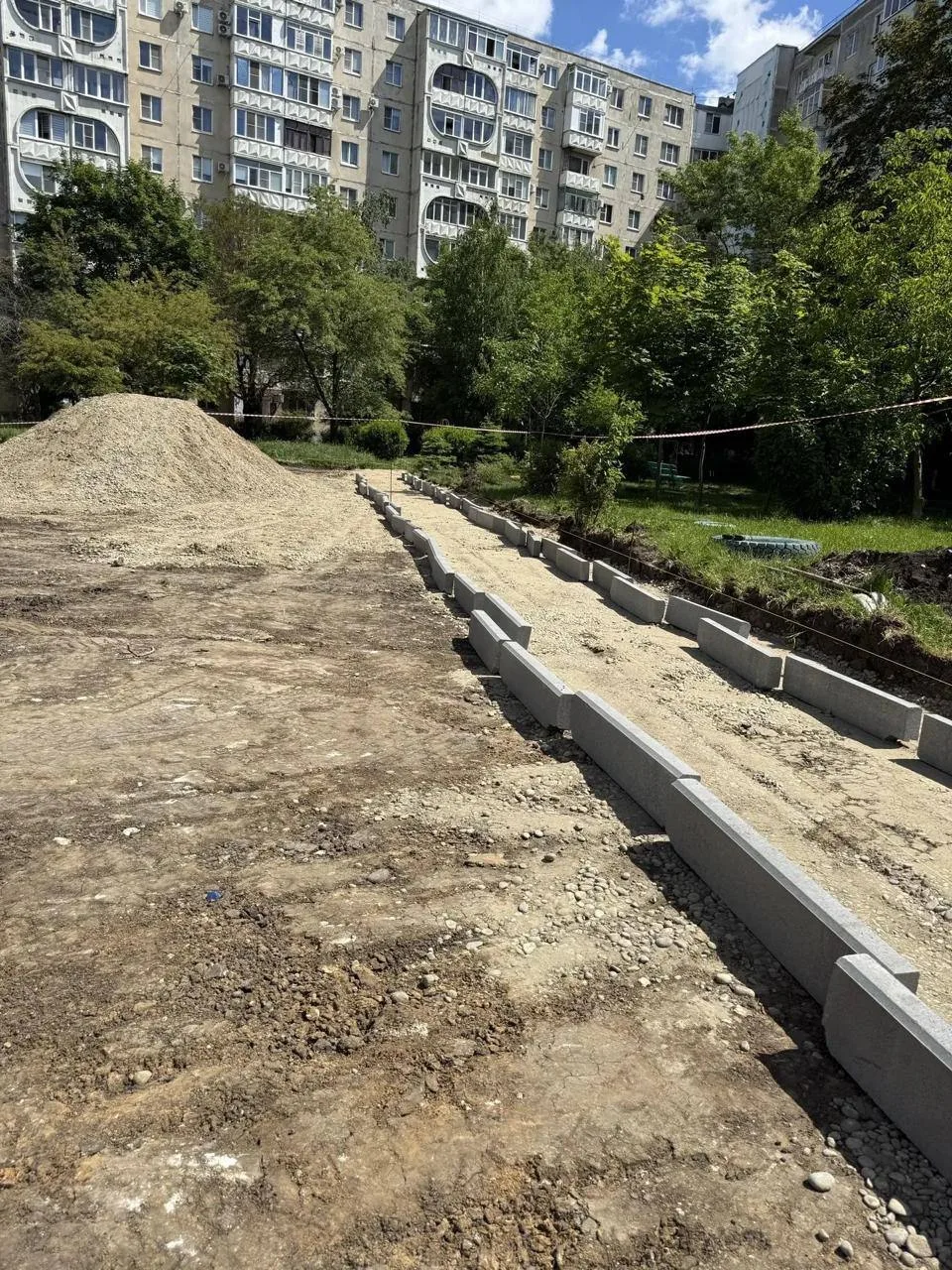 📍В Ставрополе обновляют две крупные детские площадки

Стартовали основные работы по реконструкции о