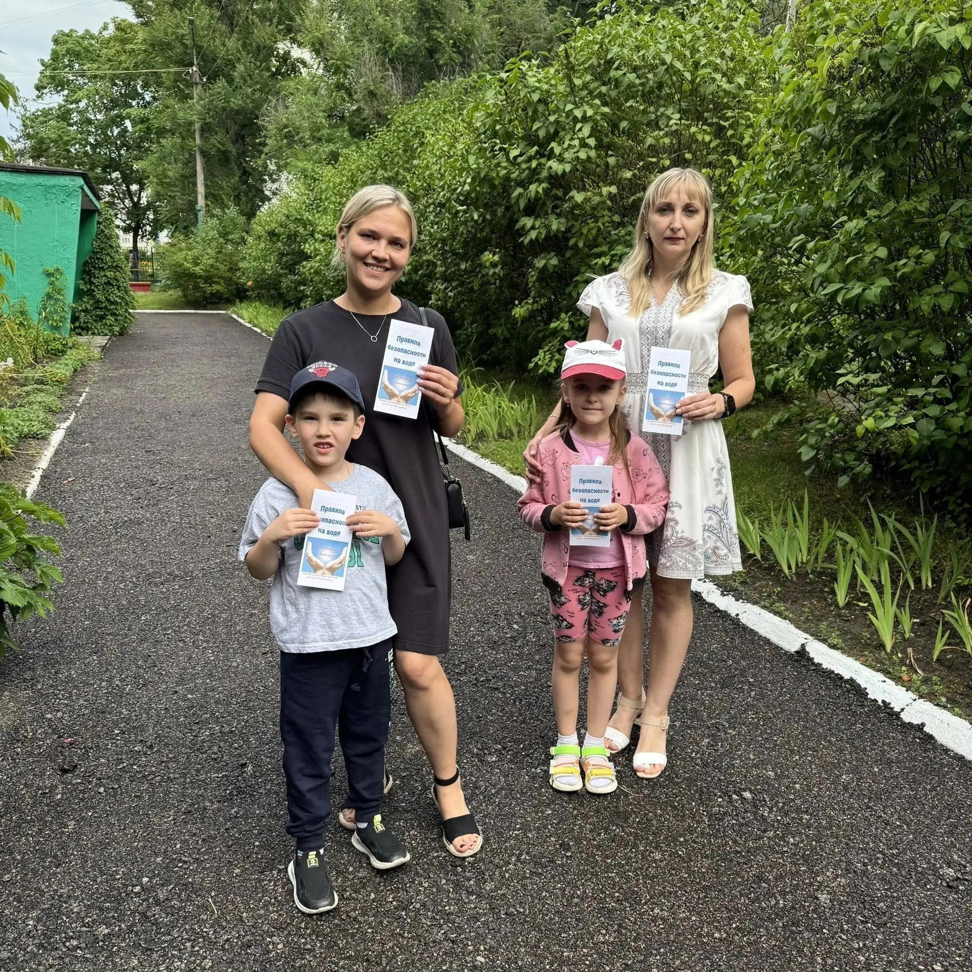 🤍В нашем детском саду продолжается месячник «Безопасность на воде». В целях безопасности для родите