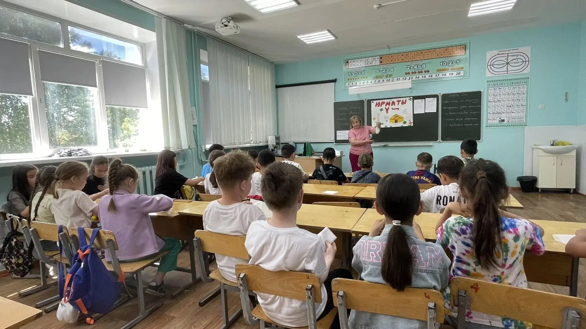 👫Дружба — ключ к взаимопониманию
16 июня ребята пришкольного лагеря «Йәйләү» встретились с психолог
