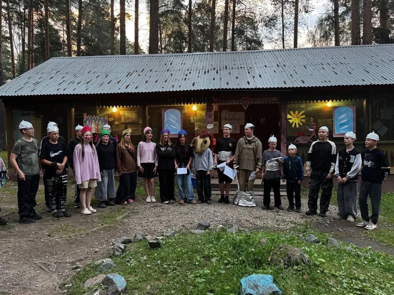 Алиса в Леневском! Вы нашли её на фото? 🤩