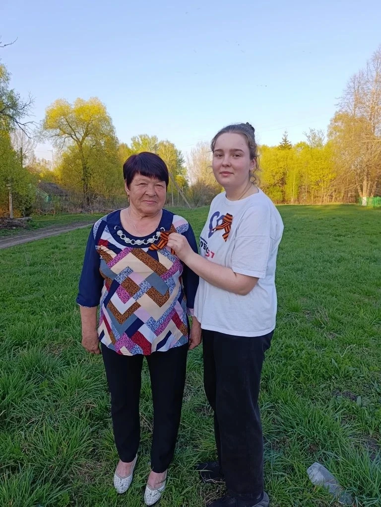 🌟 Активисты «Движения Первых» и «Волонтёры Победы» нашей школы присоединились к Всероссийской акции