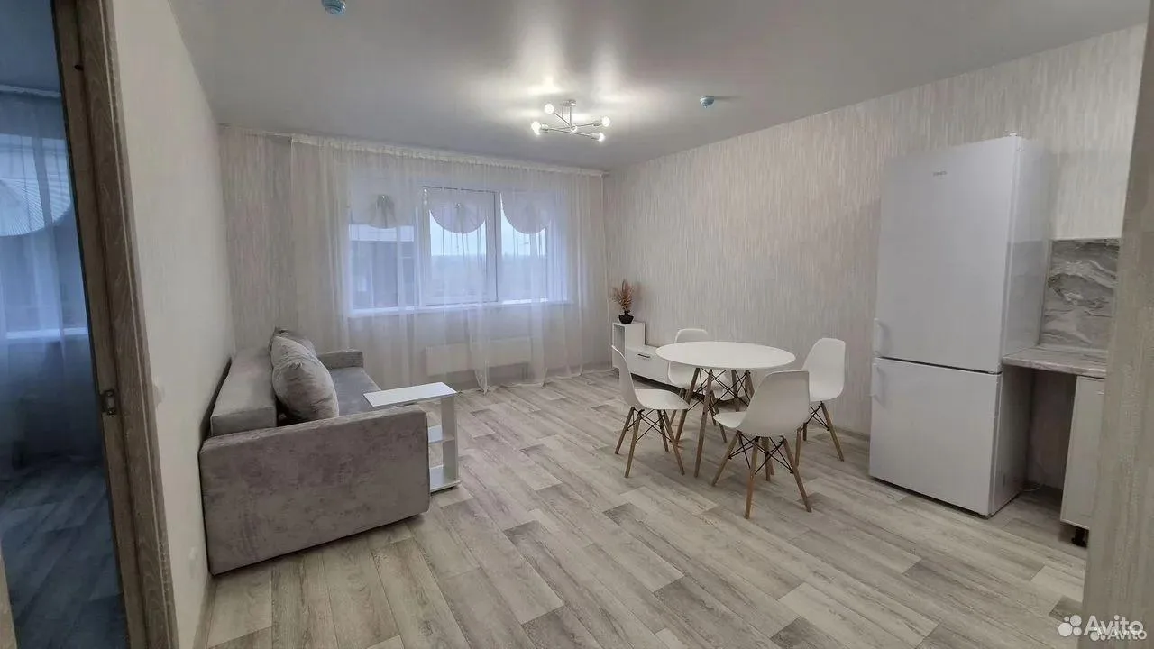 Сдам без посредников: 1-комнатная квартира, 41.5м²