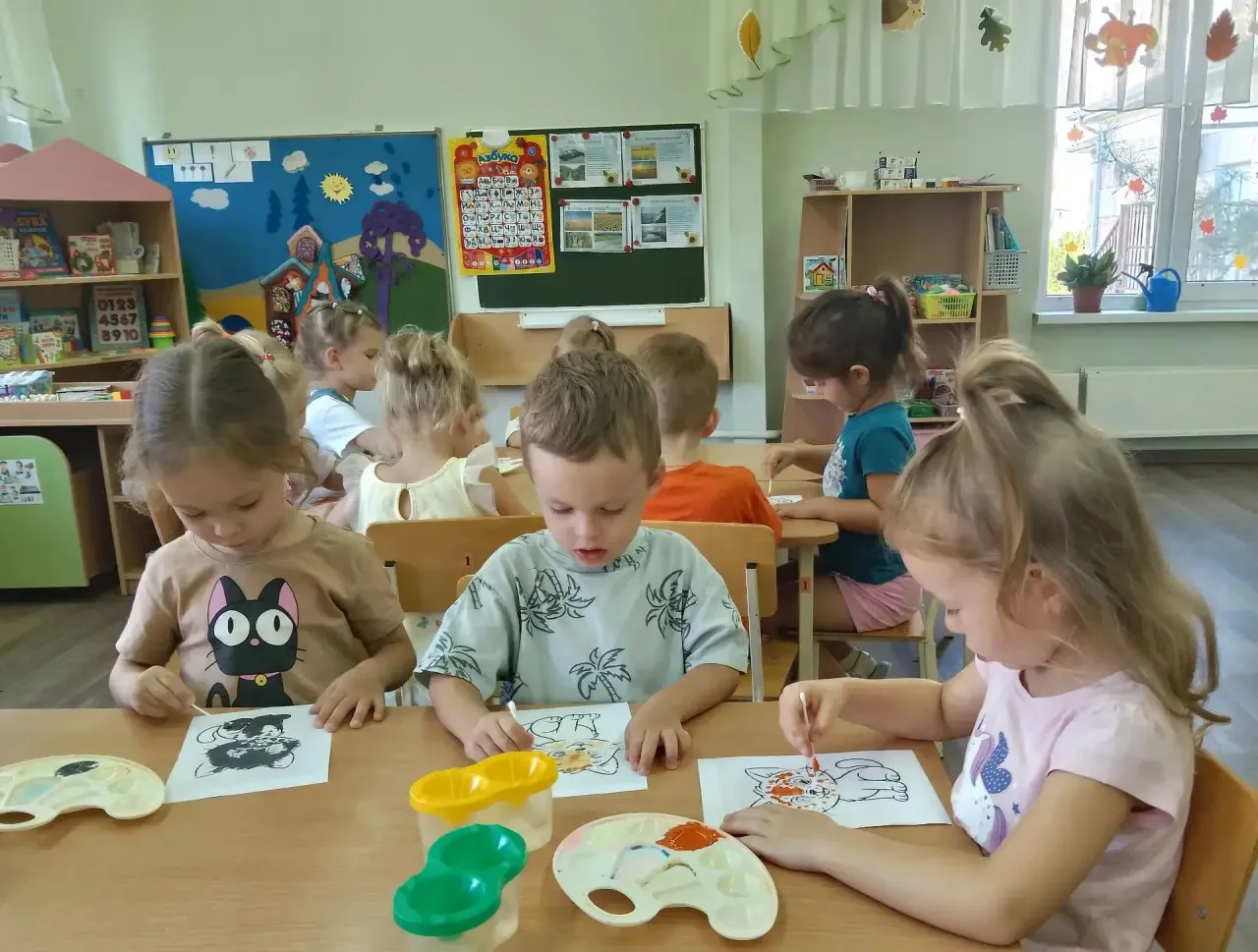Мир в котором мы живём 👫🌞👫🌞👫Рабочая неделя в средней группе «Звездочка» началась п...