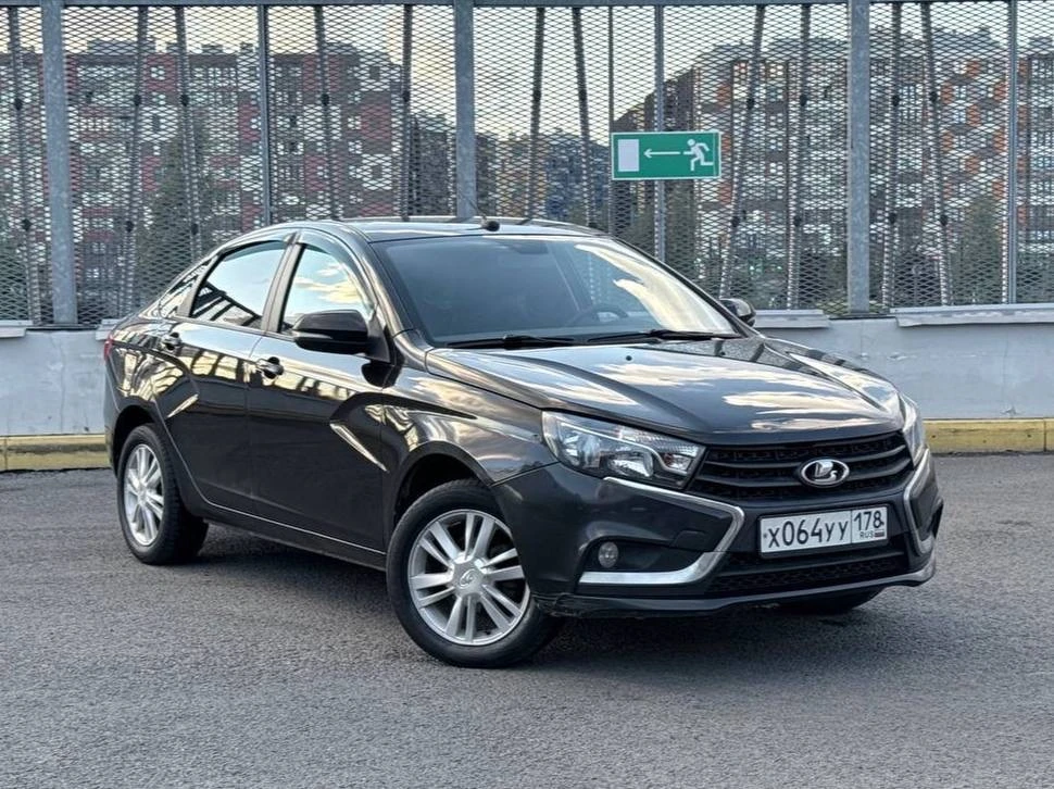 Lada Vesta