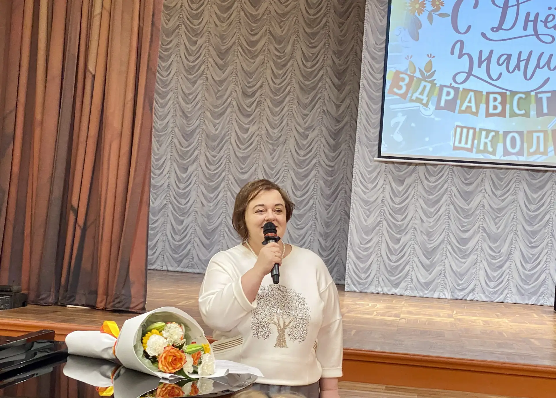 01 сентября в концертном зале Детской музыкальной школы № 4 состоялся праздничный конце...