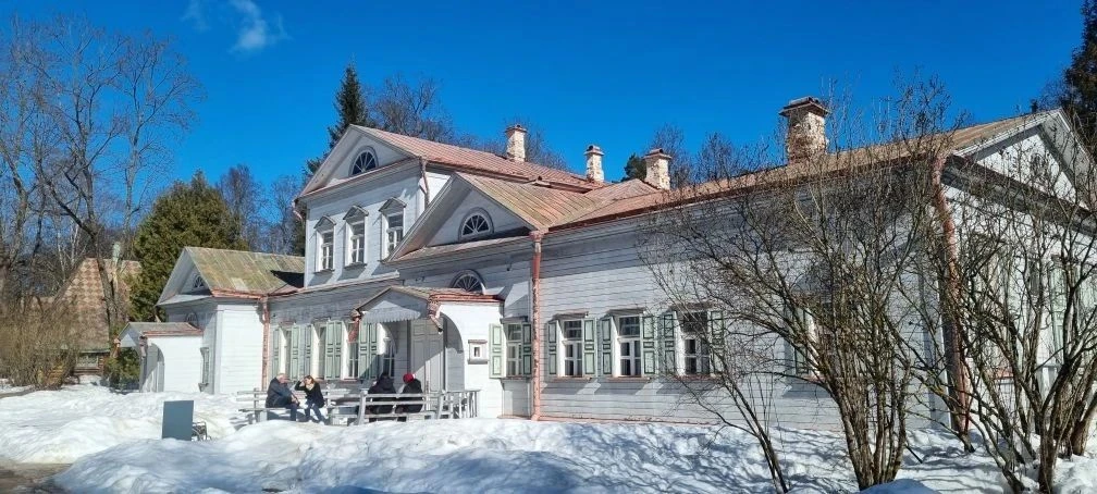 21 марта команда школьного турклуба «Содружество» совершила увлекательное путешествие в жемчужину По