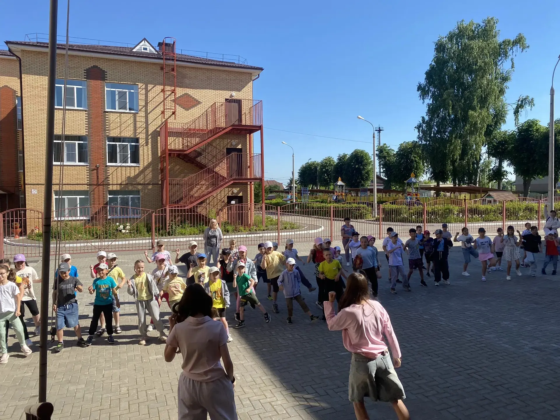 СЕДЬМОЙ ДЕНЬ В ПРИШКОЛЬНОМ ЛАГЕРЕ «СОЗВЕЗДИЕ ОРЛЯТ» — ДЕНЬ МУЗЕЕВ 🏛