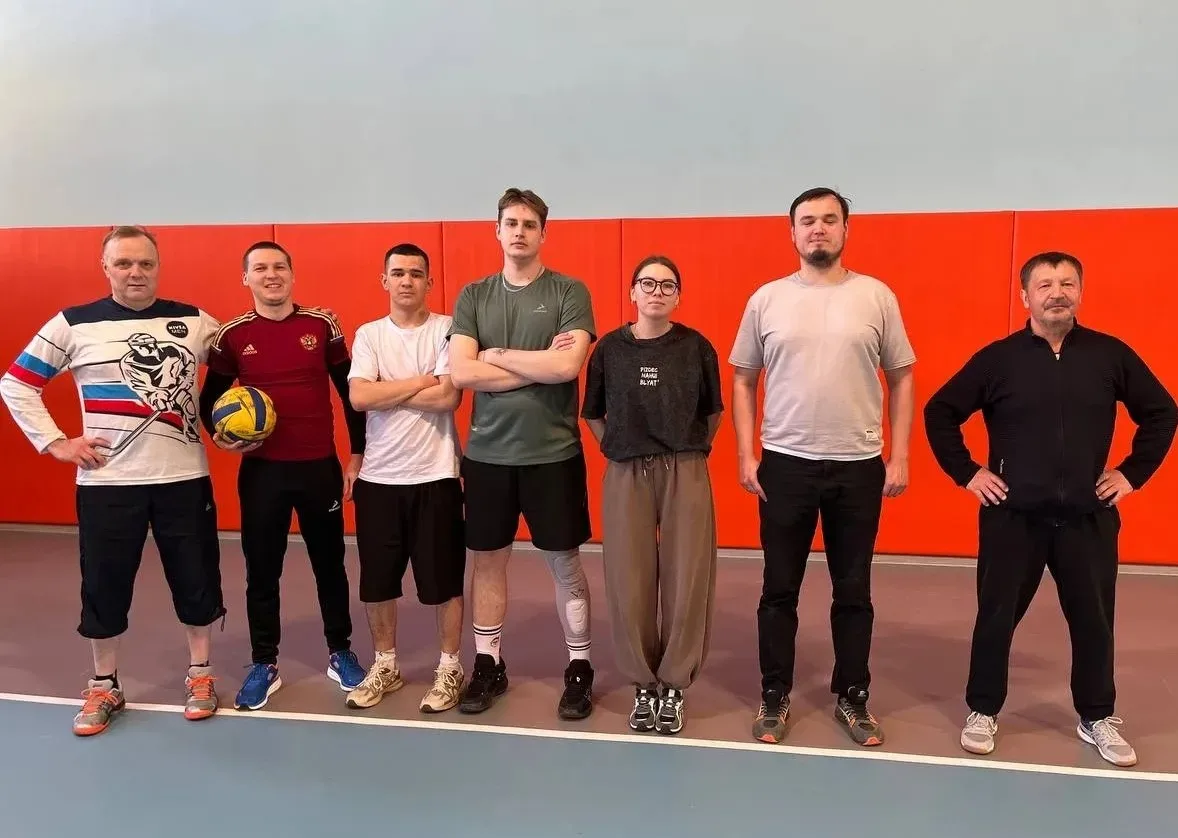 ⚡ Весенние каникулы завершились ярким спортивным событием!  🏐В последний день весенних каникул учите