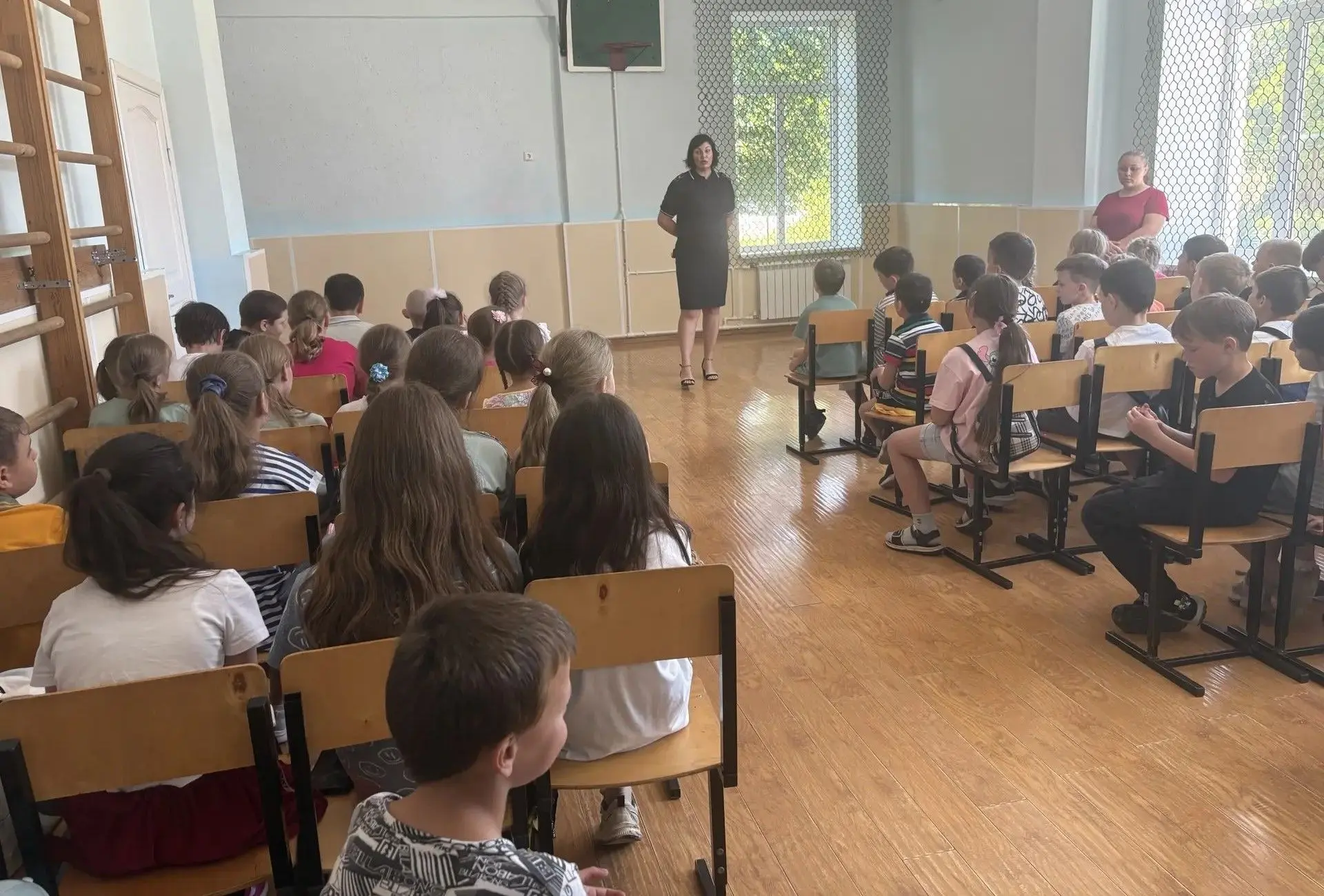 В лагере с дневным пребыванием детей "Солнышко" сегодня состоялась встреча воспитанников с инспектор
