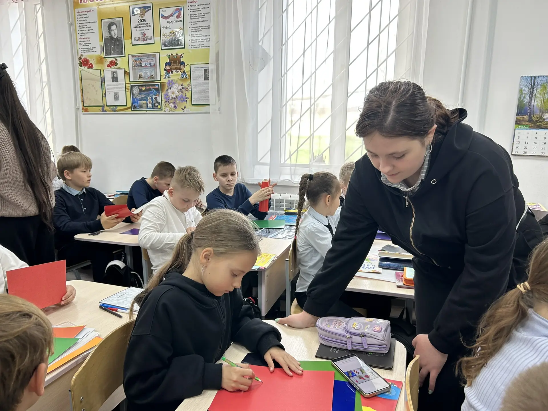 🚀 К звездам на картонной ракете! Совсем скоро мы будем отмечать День космонавтики, и подготовка идет