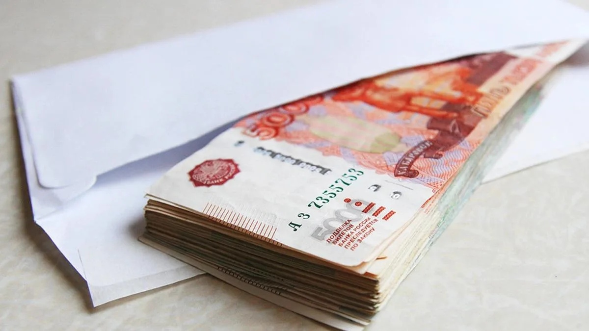 💰 Число россиян с доходом выше 200 тысяч рублей выросло более чем вдвое за четыре года