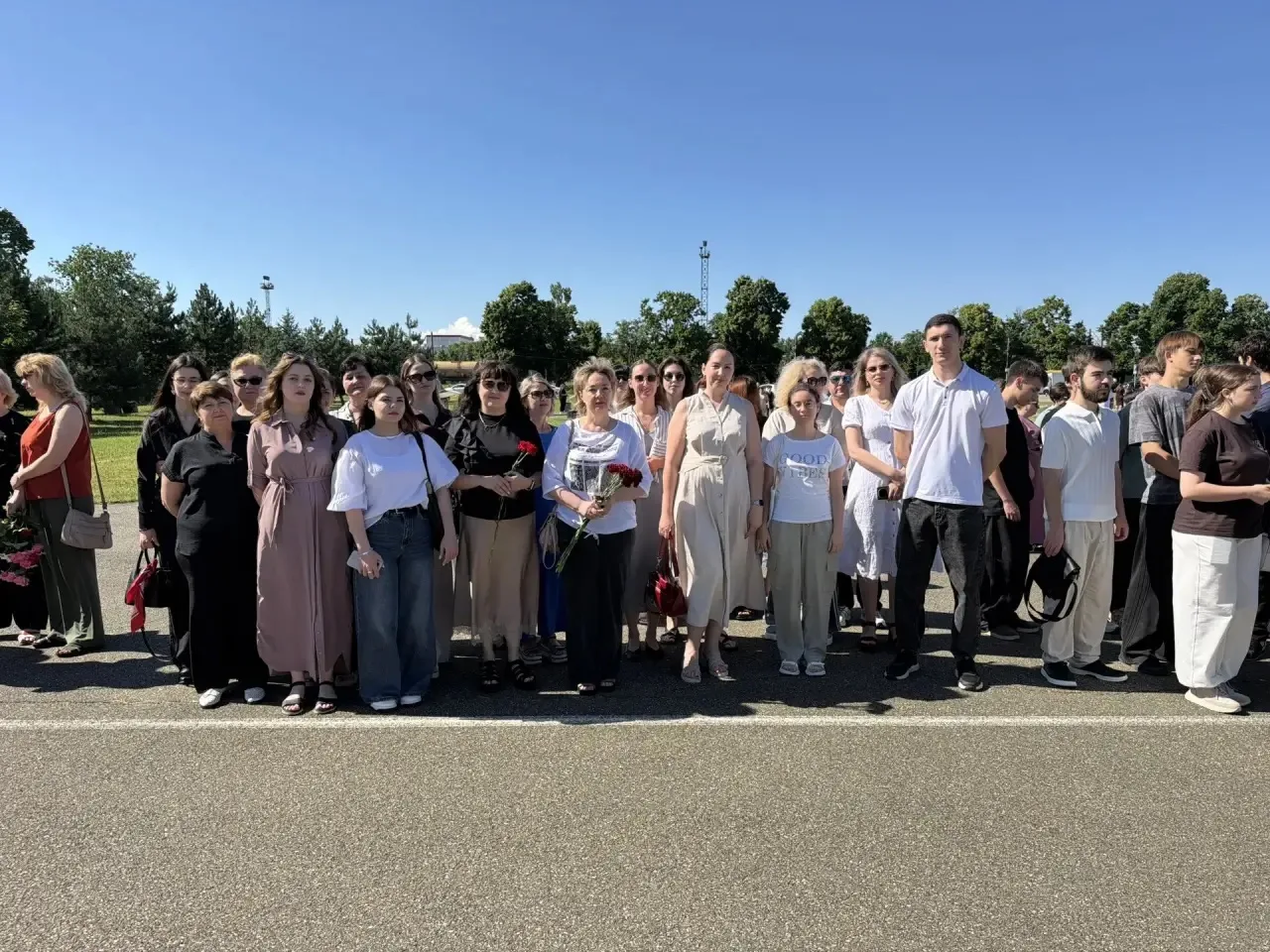 Педагогический коллектив МБОУ «СШ №1 им. Р.С. Торохова» принял участие в памятных мероприятиях на це