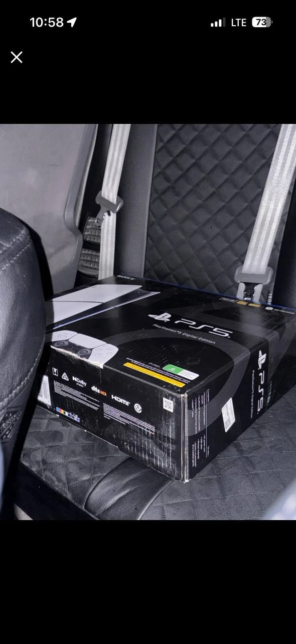 Продам ps5 89622227595. 40000 . Без дисковода. Меньше месяца. Состояние 10/10 . Город Х...