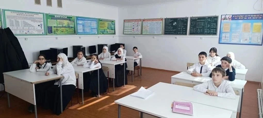 В Курахском районе дали старт Республиканской акции «Весенняя неделя добра - 2026»