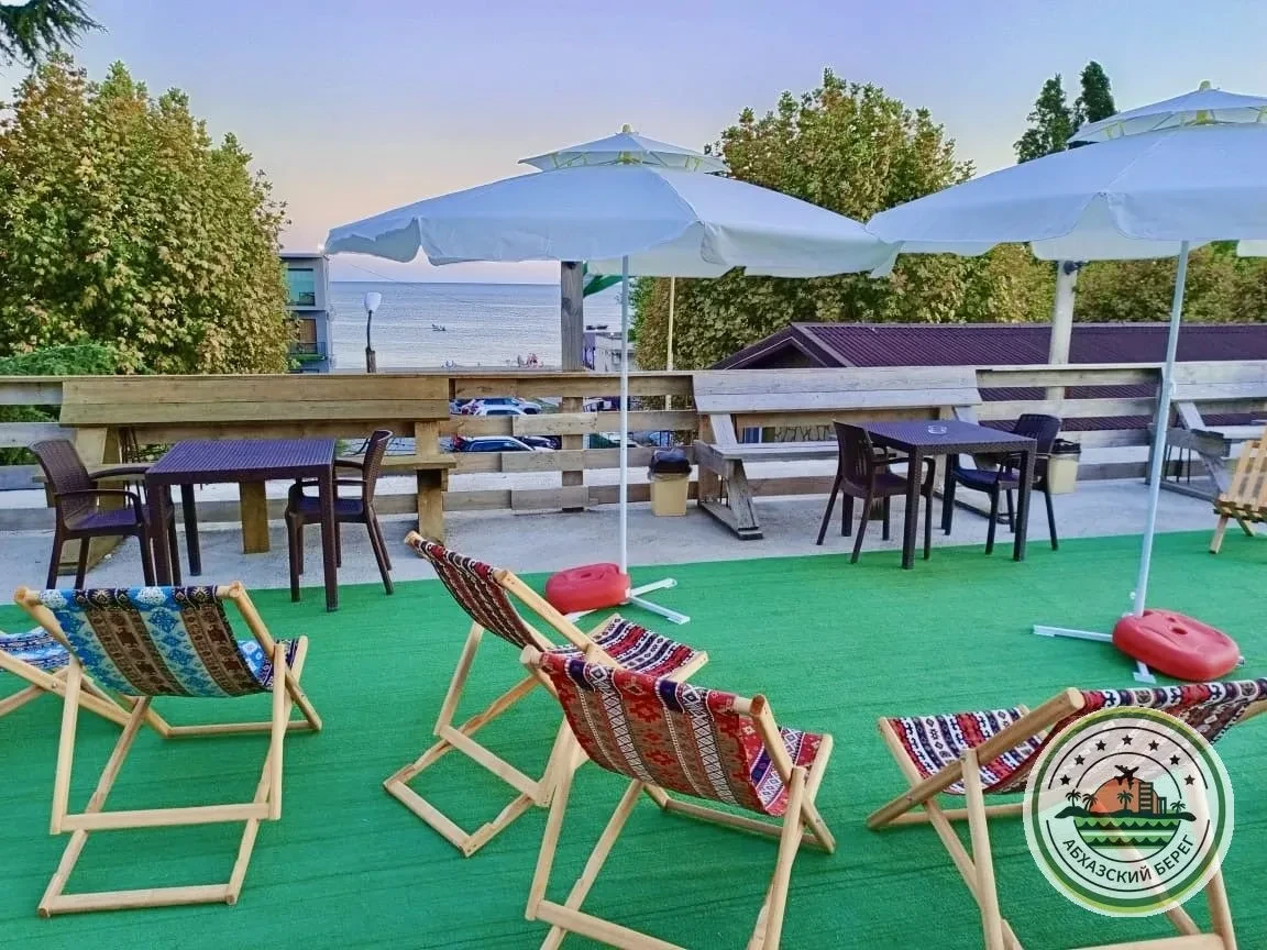 #АБХАЗИЯ #ЛДЗАА  Рыбзаводская, 73  🏖 “ЖЕМЧУЖИНА” гостевой дом 👥 до 7 человек  Недорогой, но очень пр