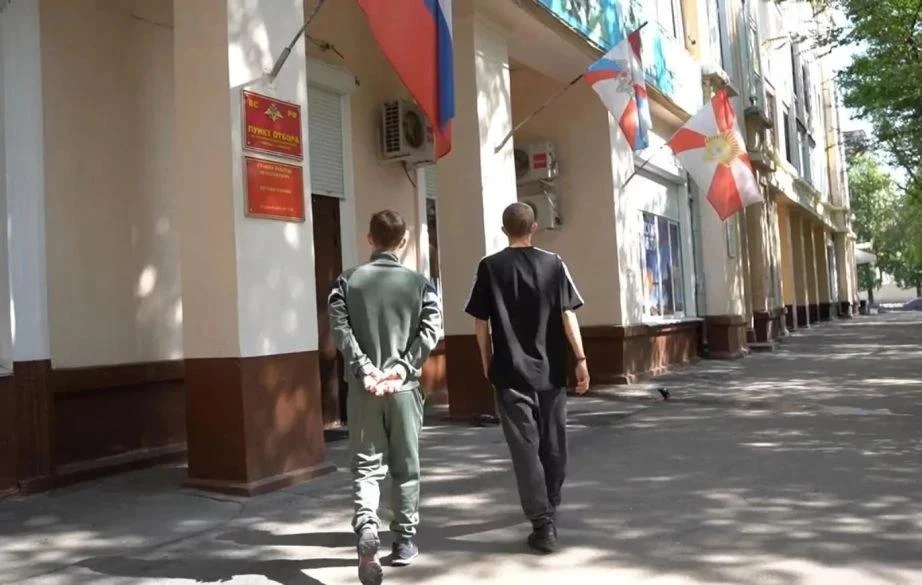 🇷🇺 За лучшими условиями: четверть новобранцев в войска БПЛА приезжает в Хабаровск из ...