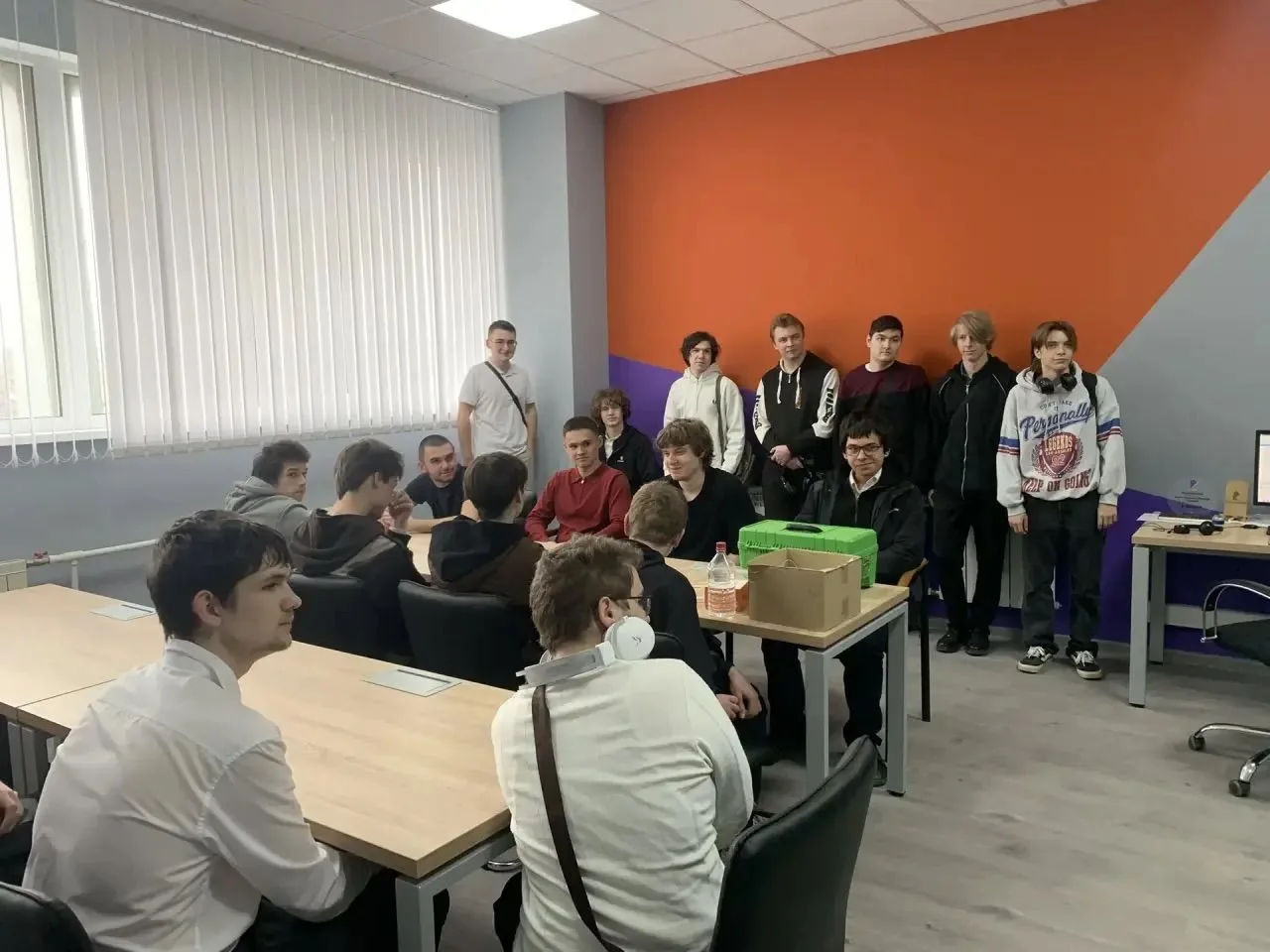 Наши студенты осваивают мастерство сварки оптоволокна в ПАО "Ростелеком" В рамках визита в филиал ПА