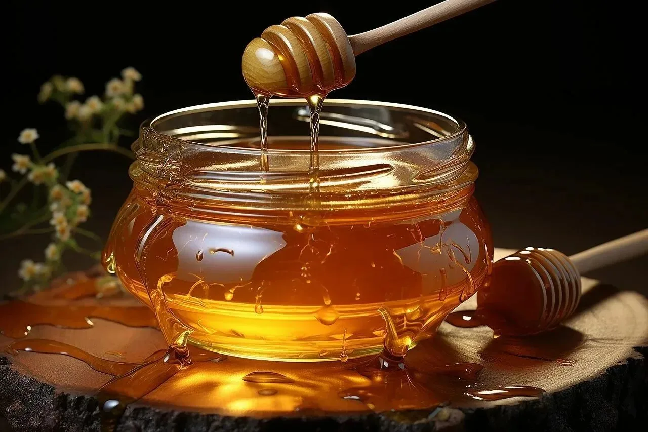 🍯 Крымский мед стал дороже. 

Цены выросли примерно на 30% и это связано с возросшими расходами, за