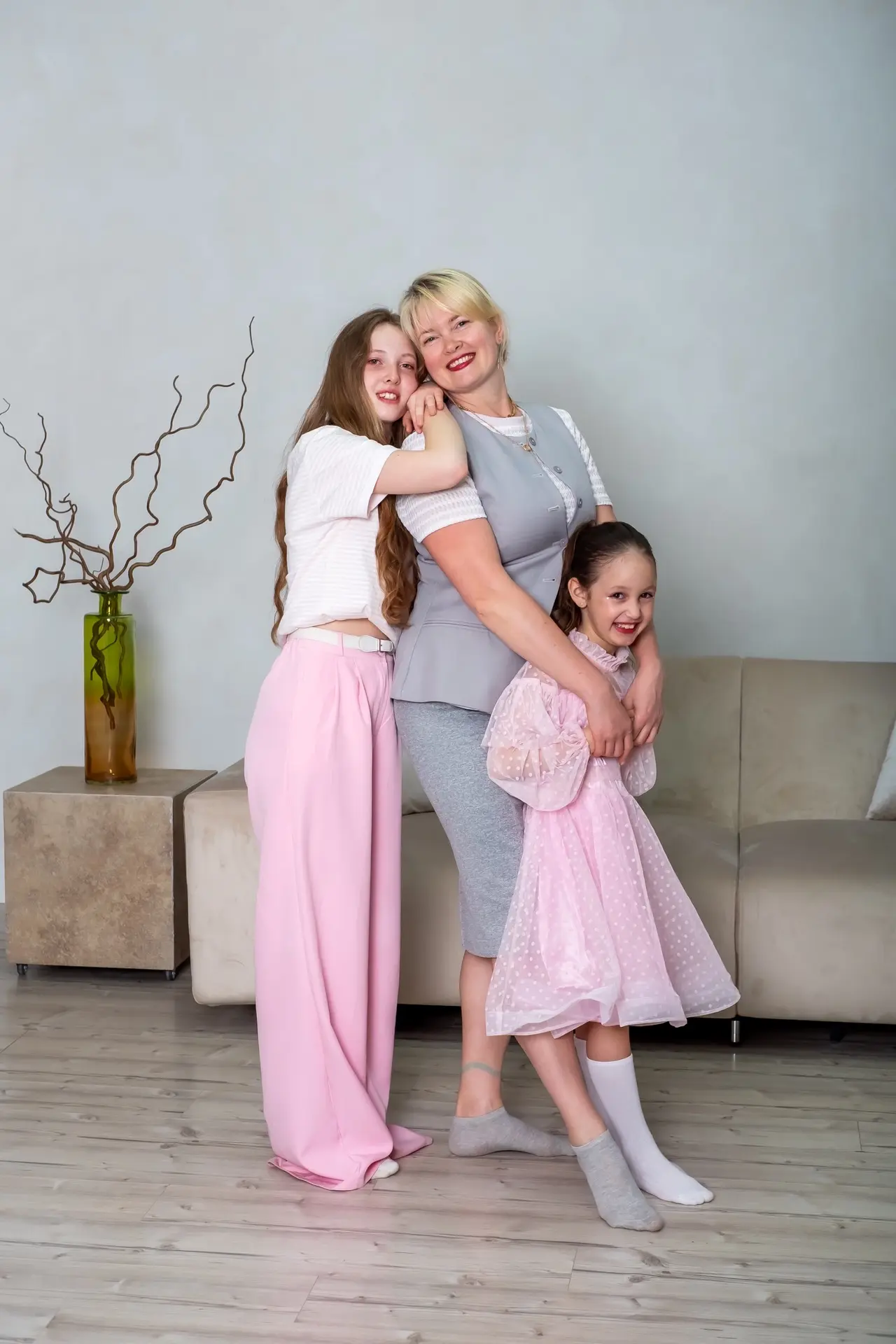 06.06 (сб)
📍Студия «Когда фотки»
ул.Красных партизан, 52
12:00 - 14:00
&
🥳Фотопроект Взрослый / де