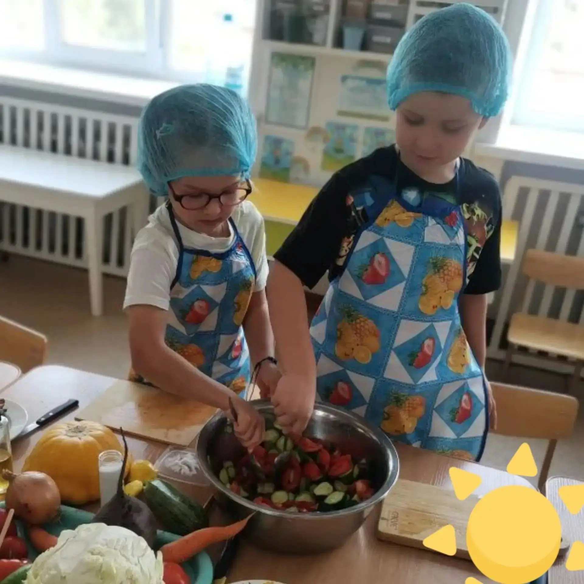 Сегодня, в День овощей, с ребятами из старшей группы мы провели удивительно познаватель...