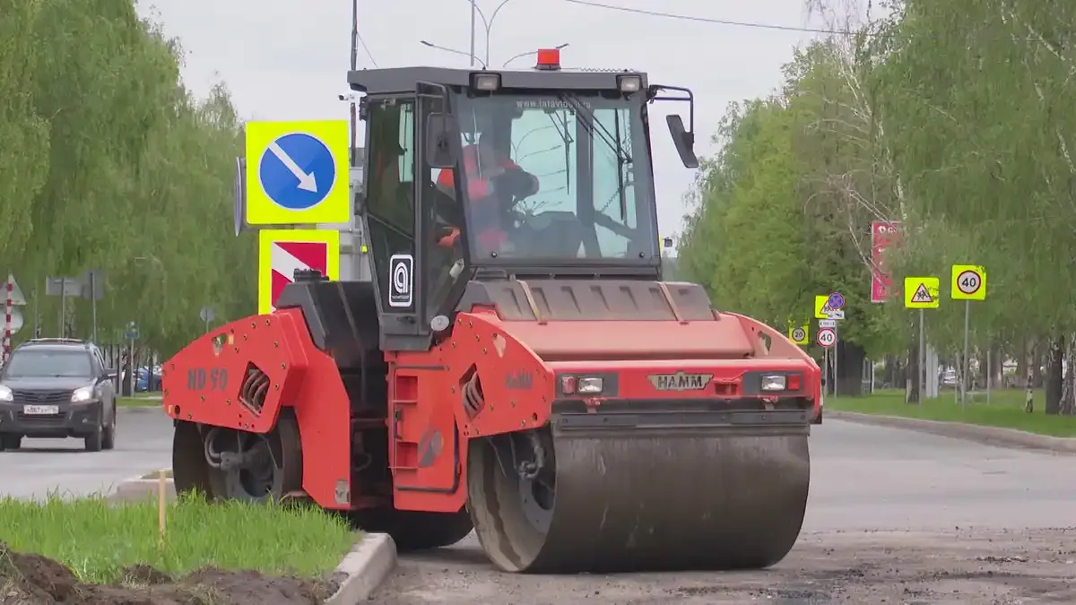 Сегодня АО «Татавтодор» приступает к капремонту дорожно-уличной сети на двух улицах Нижнекамска

Раб