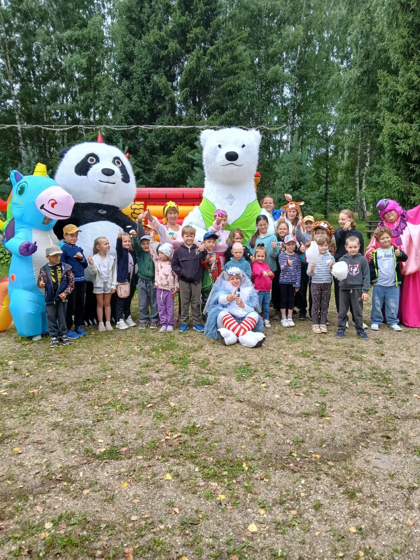 Каникулы продолжаются... Сегодня  на базе нашей  школы состоялось  праздничное открытие  третьей сме