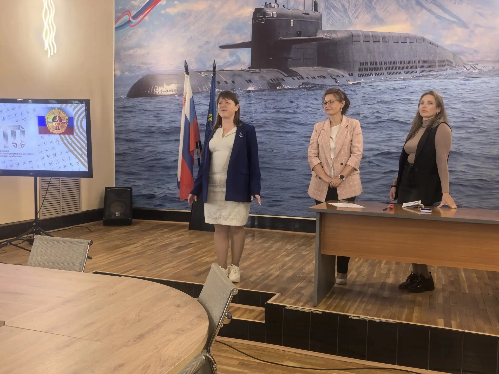 🎉 Награды нашли своих героев!

С гордостью сообщаем, что 18 июня в актовом зале администрации ВГО с