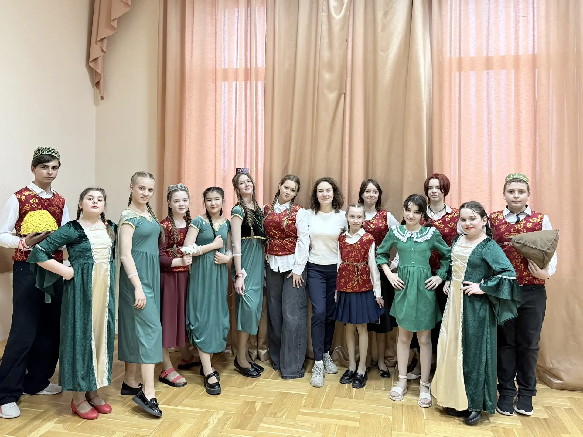 🎤 ЮВАО — наш дружный округ! Собрали два этапа фестиваля «ПОЮВАОвски»  Наши ребята не просто участвов