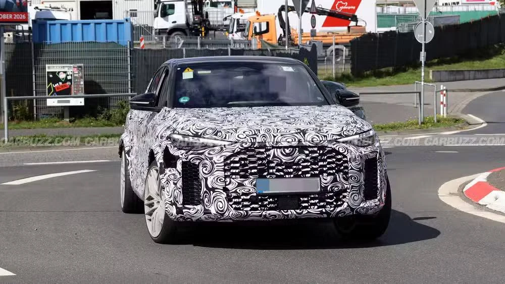 Audi готовит первый в истории RS Q5 — заряженный кроссовер выйдет сразу в обычном кузов...