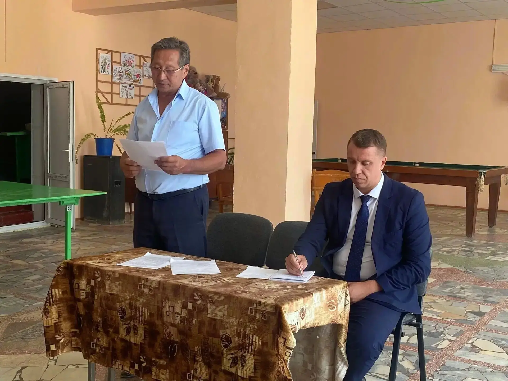 Продолжаю проводить встречи с населением