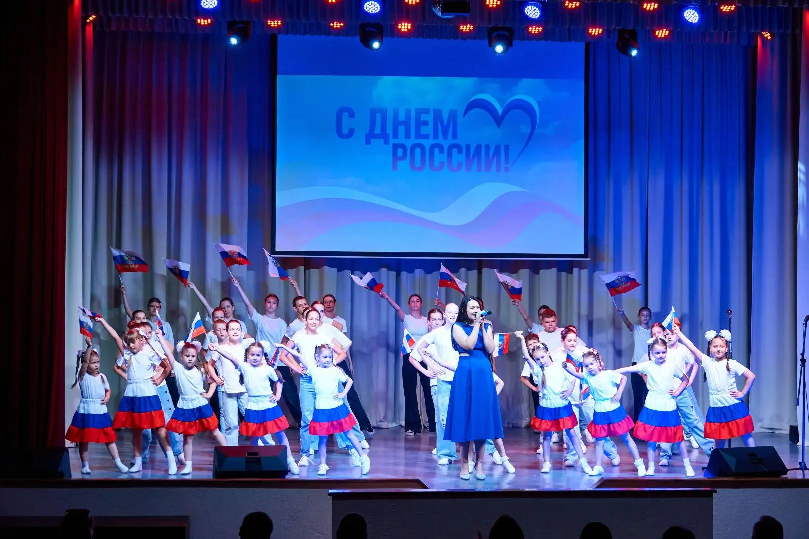 🇷🇺В Серафимовичском районе с размахом отметили День России — состоялся традиционный районный фести