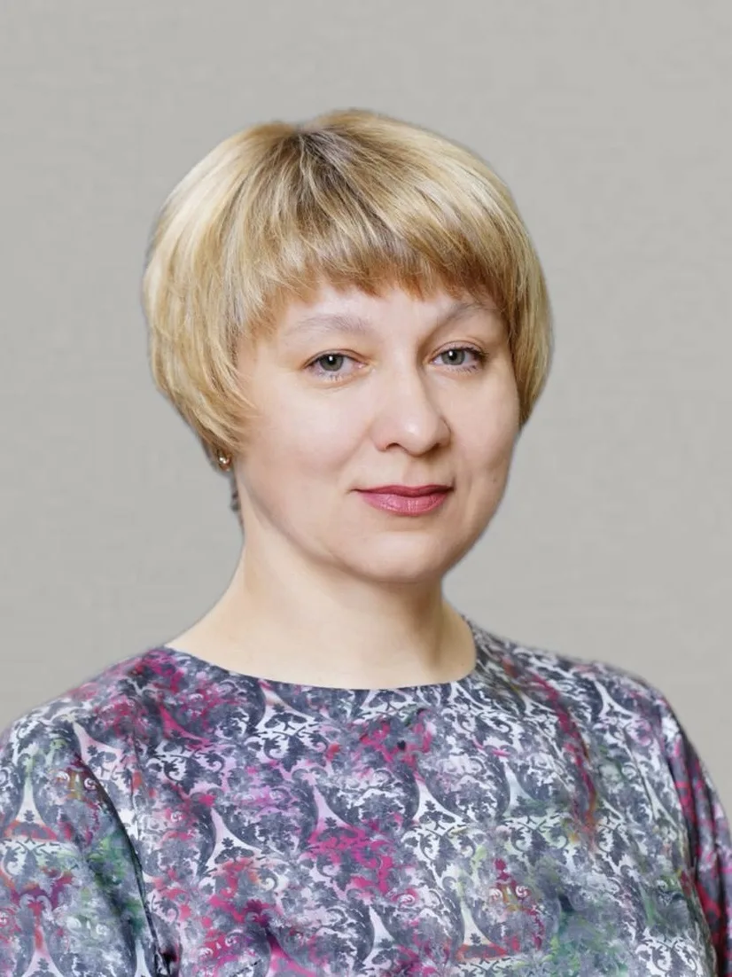 В нашем педагогическом коллективе хорошее событие!
Светлана Михайловна Коломина и Оксана Николаевна 