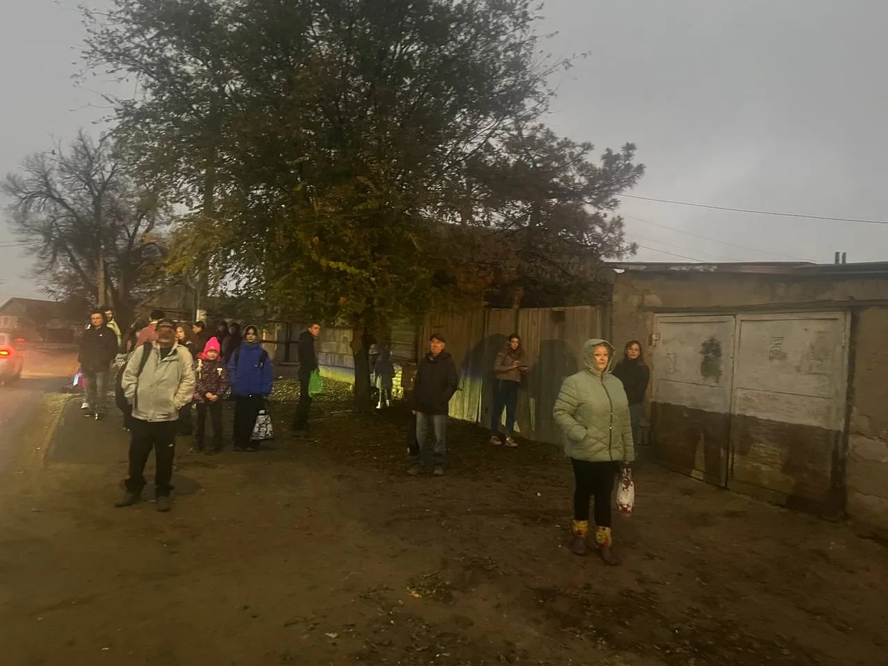 Уважаемая администрация, Вы контролируете организации в подотчетном Вам районе? Когда жители заречно