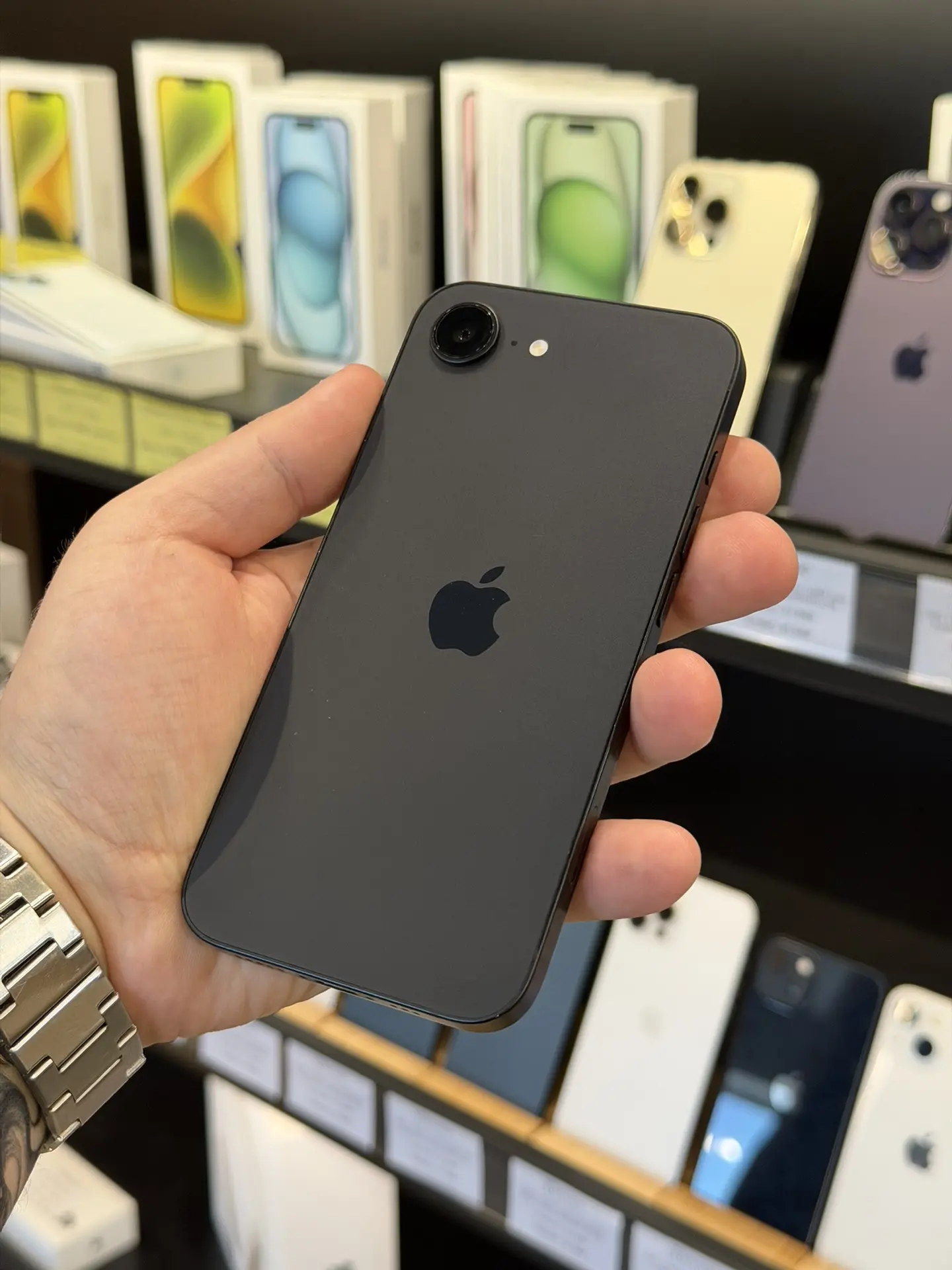 Доступный свежий гаджет🔥

iPhone 16e 128GB, Black 
Аккумулятор: 94% 

Цена: 34.990 рублей. 

💻 iDe