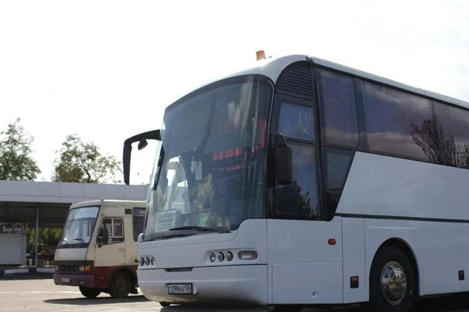 Начались пассажирские автобусные перевозки между Луганской Народной Республикой и Ворон...