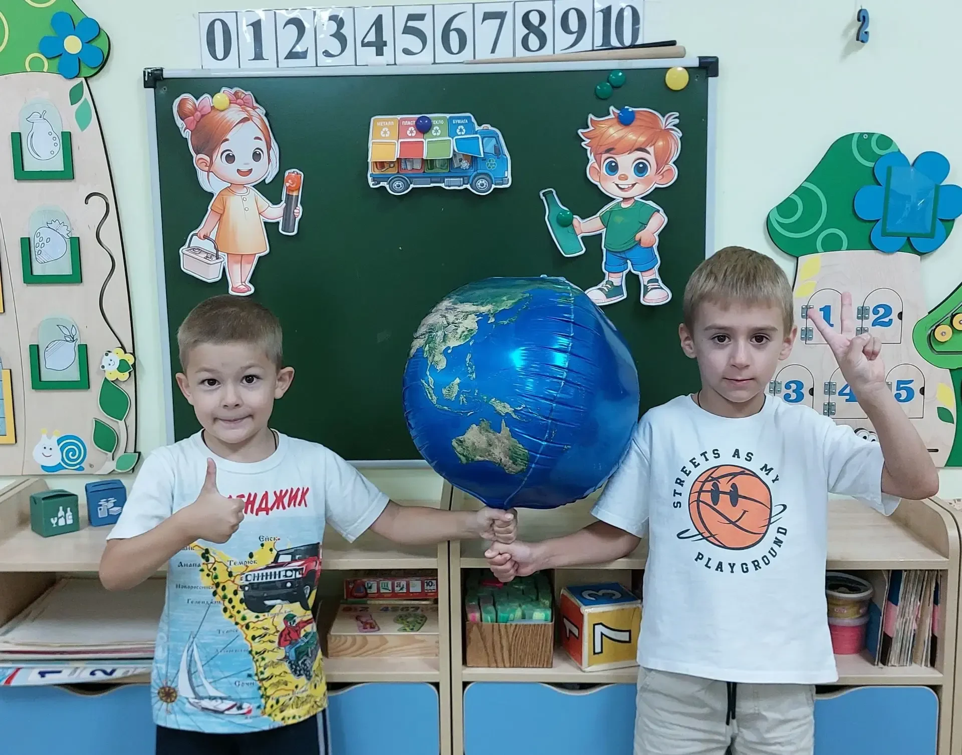 Сегодня дети👫👬 на занятии по экологии узнали,почему  сортировка  мусора 🧃🍶🍉🥫🍞 та...