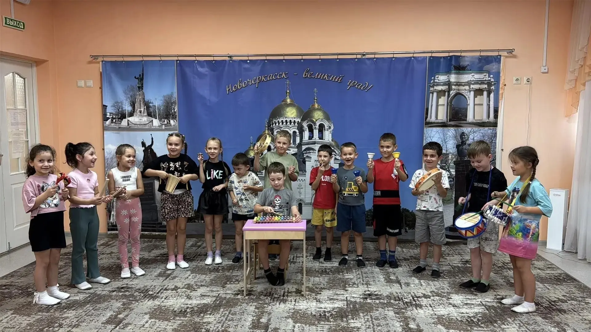 🎶 В подготовительной к школе группе прошла игра «Наш дружный оркестр»!