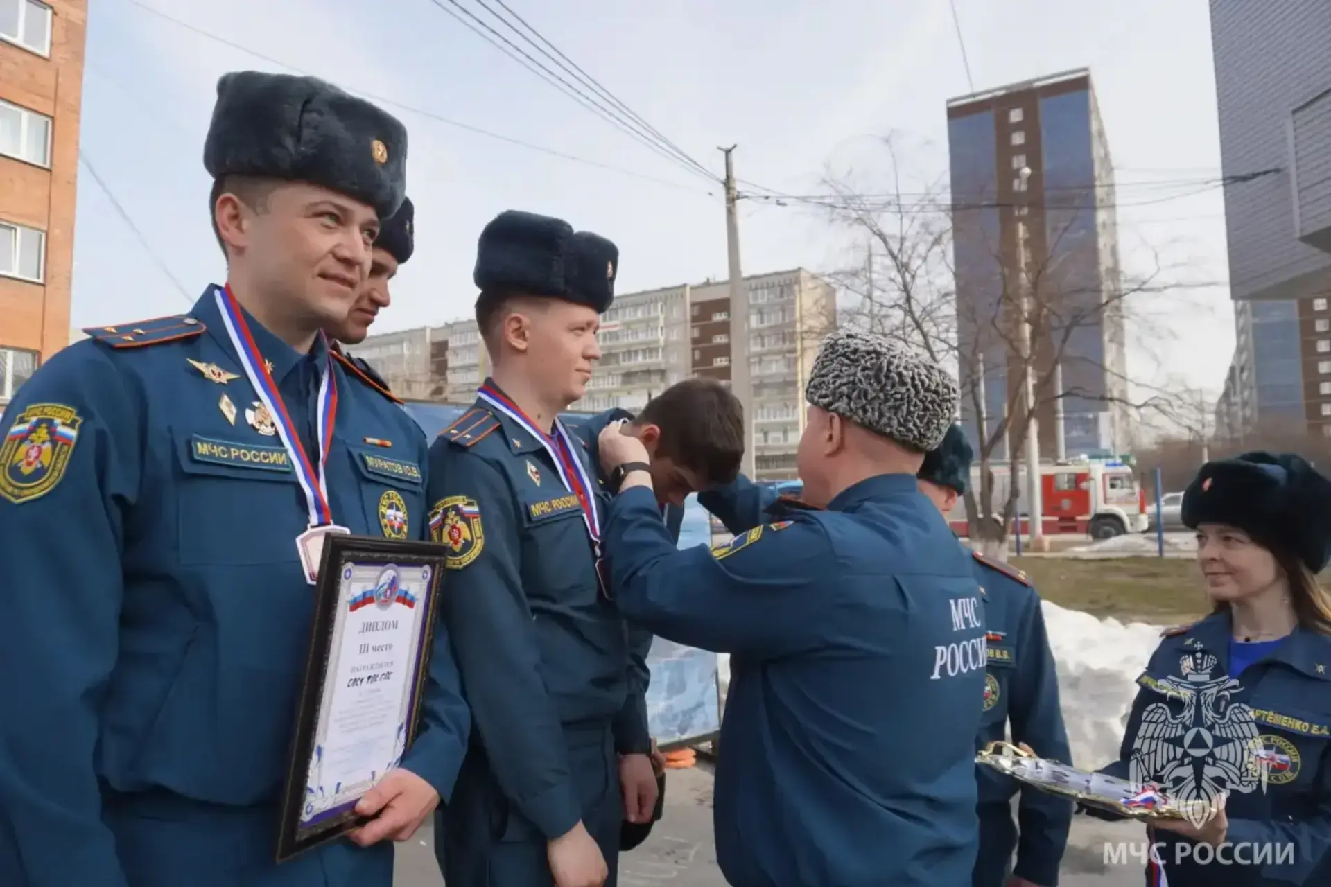 🚨 В Екатеринбурге определили лучшую команду по проведению аварийно-спасательных работ при ДТП в 2026