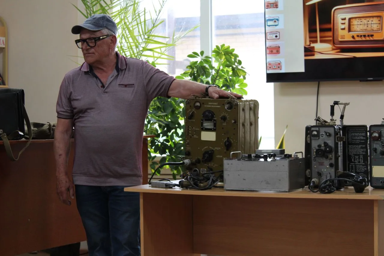 ДЕНЬ РАДИО В КАЛИНИНСКОЙ БИБЛИОТЕКЕ