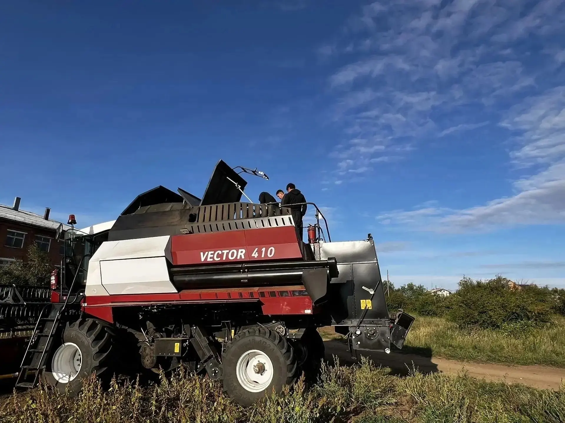 🚜НАШИ СТУДЕНТЫ НА ПРАКТИКЕ НА ПОЛЯХ БУРЯТСКОГО НАУЧНО-ИССЛЕДОВАТЕЛЬСКОГО ИНСТИТУТА СЕЛ...
