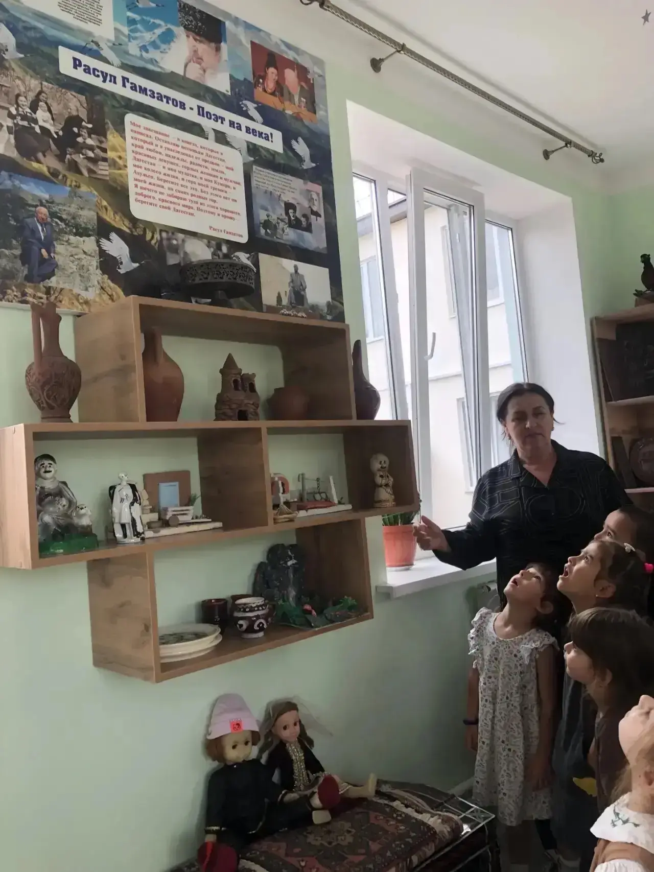 Тематическое занятие ко дню рождения Расула Гамзатова.Ср .гр .1
