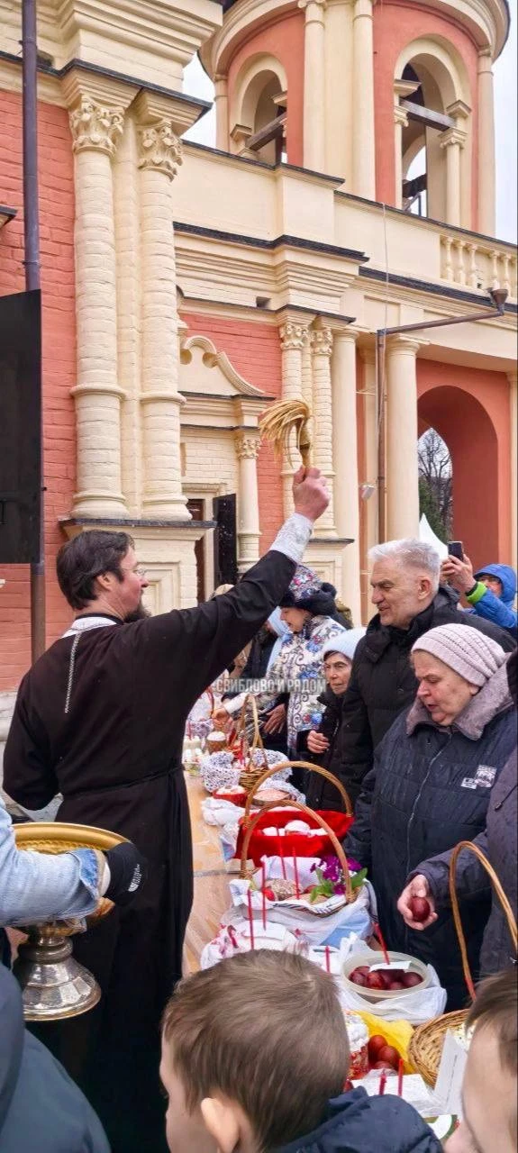 От нашей соседки: