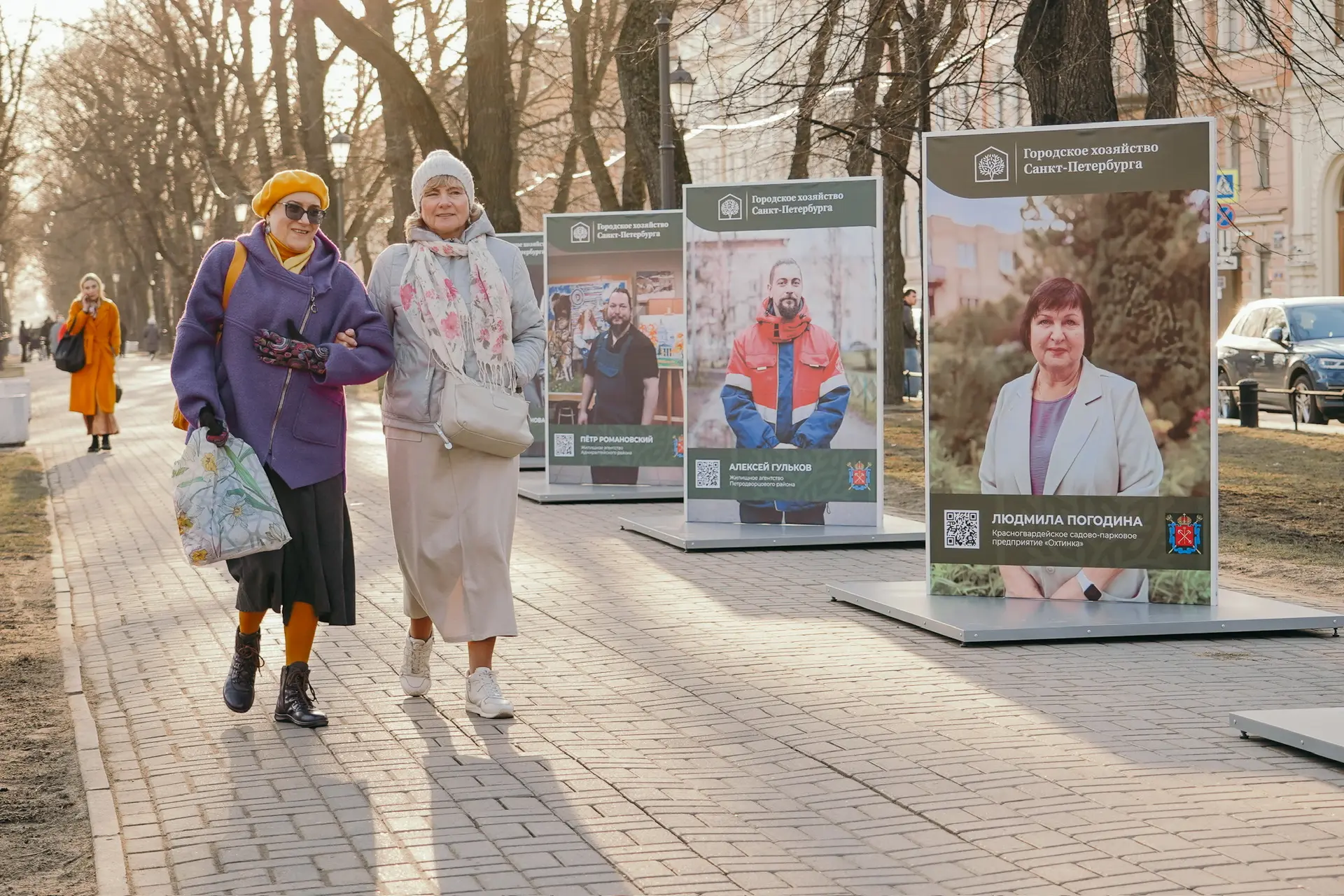 Порядок в Санкт-Петербурге начинается с чистых дворов и улиц, исправных коммуникаций. Ежедневно тыся
