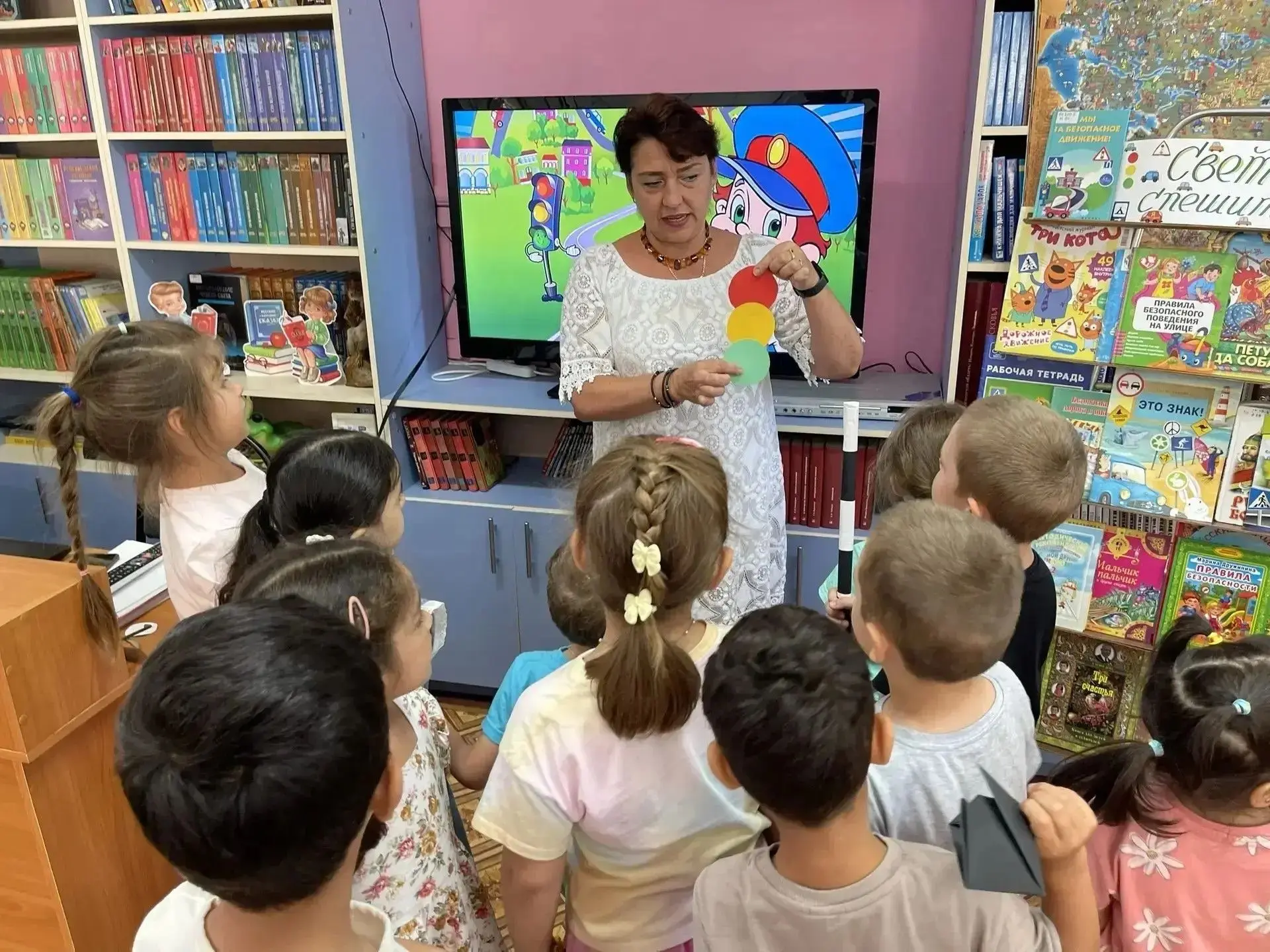 В честь Международного дня рождения светофора, который ежегодно отмечается 5 августа, в...